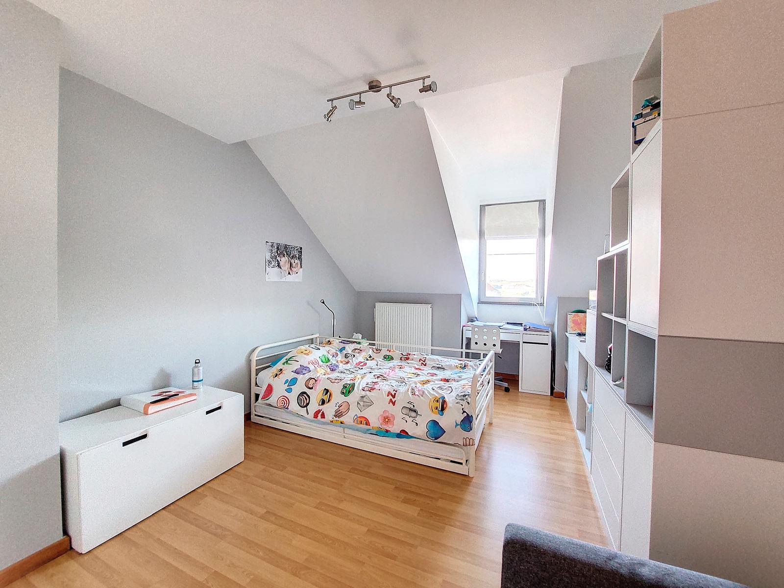 Immobilier Duplex lumineux à Goetzingen – 162 m2, 3 chambres, dernier étage